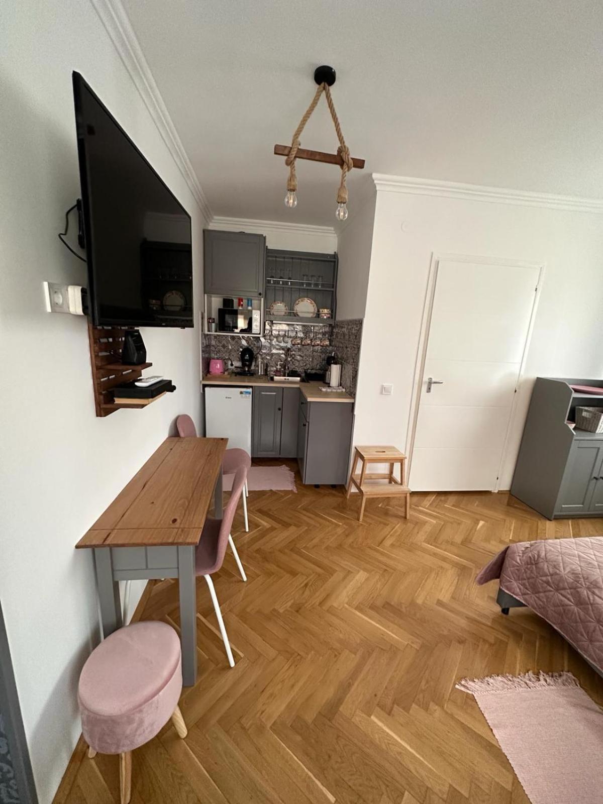 אגרסאלוק Berc Apartman מראה חיצוני תמונה